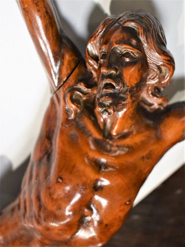 Crucified Christ Boxwood  venetian sculpture  mid-17th century  - 